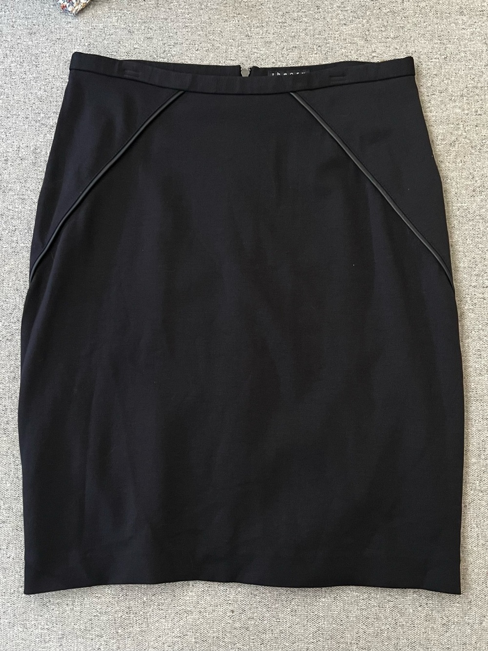 Theory black pencil skirt leather trim
